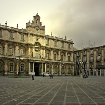 Piazza Universit?